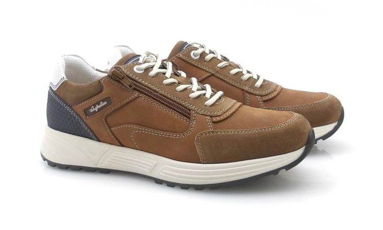 Australian Discover 15.1686 (260098) - Reynders - Daenen